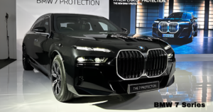 BMW 7 Series की धमाकेदार एंट्री, 8K स्क्रीन और मसाज सीट्स जैसे फीचर्स से लोडेड!